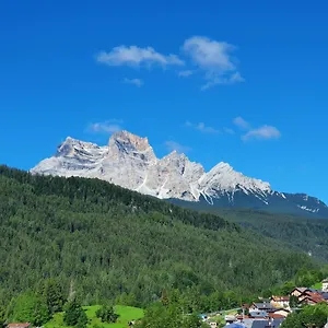 appartamento-ultimo-piano-vista-dolomiti.hotelinveneto.com/