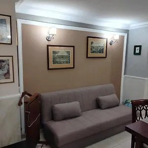 azalea-house.catania-hotels.net/